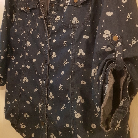 👚 Warehouse One Floral Navy Blouse - Picture 3 of 6